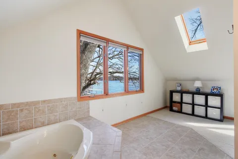 $1,795,000 | W5553 Oak Park Road, La Grange, WI 53121