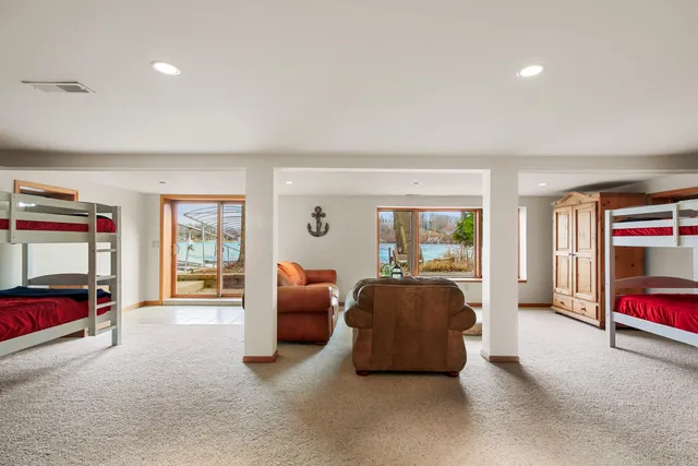 $1,795,000 | W5553 Oak Park Road, La Grange, WI 53121