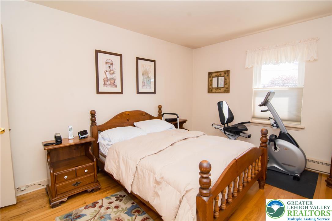 3316 Edinburgh Road Allentown, PA 18104 - Photo 16 of 35