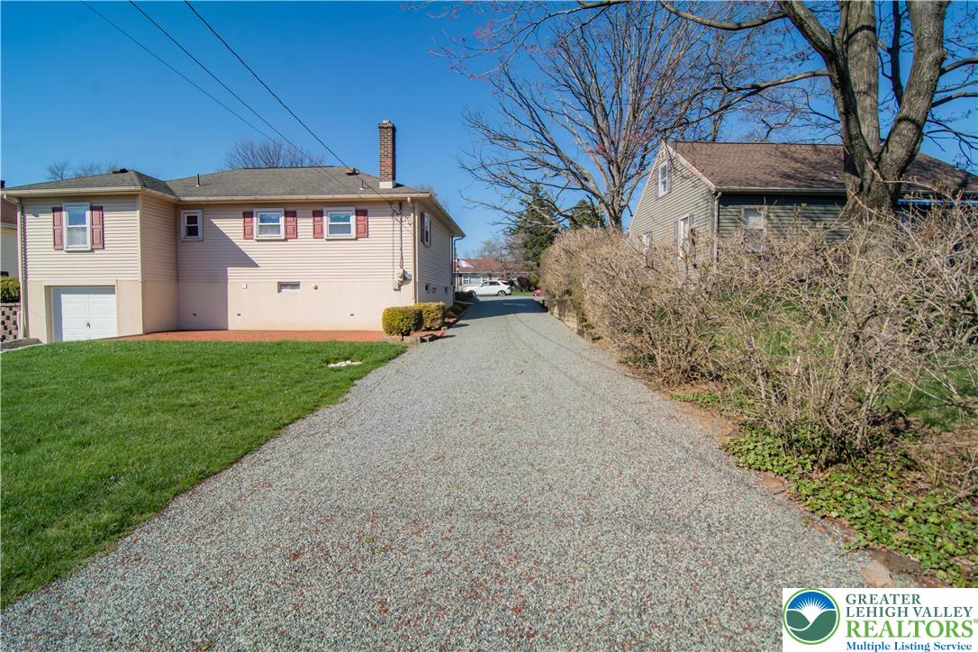 3316 Edinburgh Road Allentown, PA 18104 - Photo 34 of 35