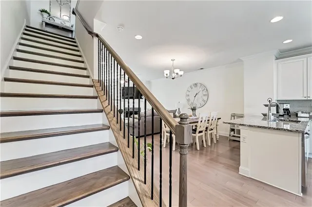 $3,000 | 7940 Willoughby Court, Alpharetta, GA 30005