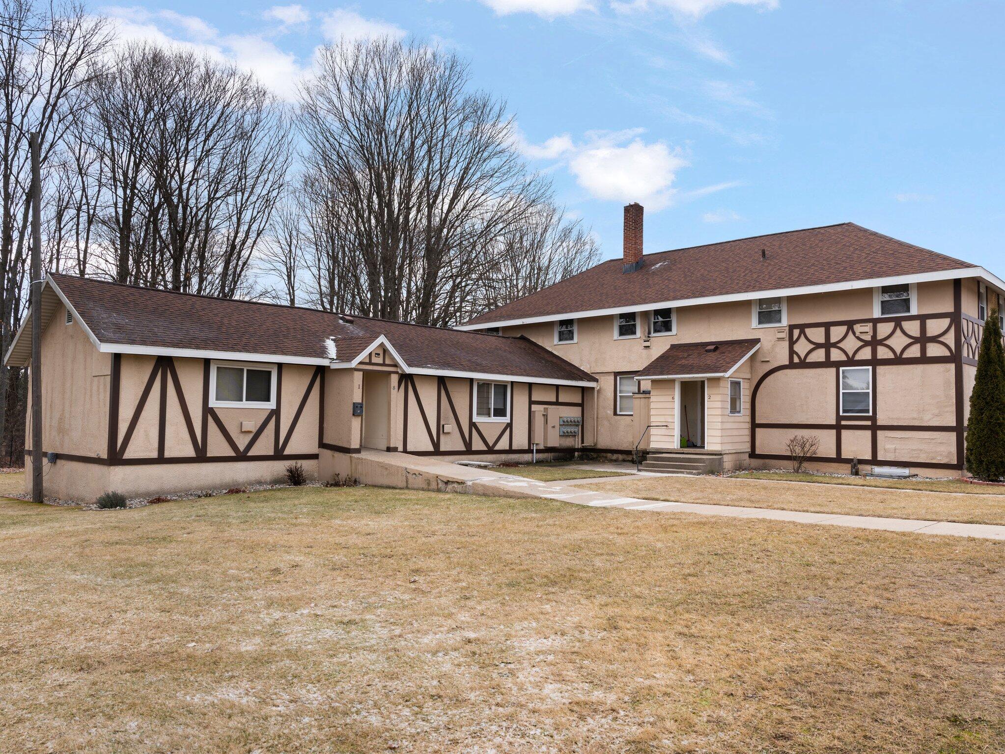 8300 East 30 Road Cadillac, MI 49601 - Photo 6 of 13 4-web-or-mls-DSC02675