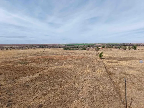 $2,417,100 | 152 Sweetwater Creek Highway, Mobeetie, TX 79061