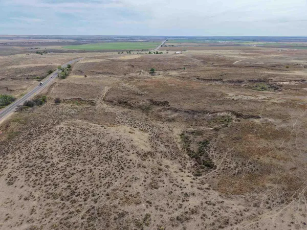 $2,417,100 | 152 Sweetwater Creek Highway, Mobeetie, TX 79061