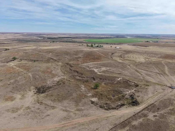 $2,417,100 | 152 Sweetwater Creek Highway, Mobeetie, TX 79061