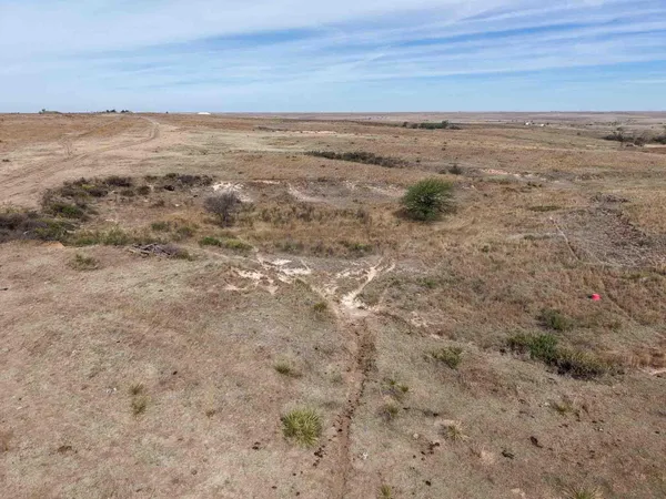 $2,417,100 | 152 Sweetwater Creek Highway, Mobeetie, TX 79061