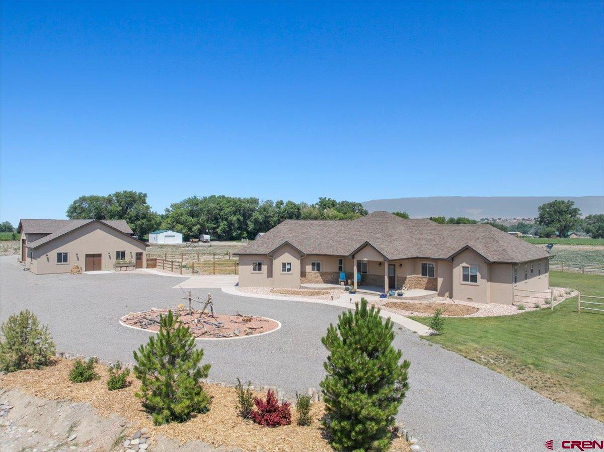 7417 Archway Road Delta, CO 81416 - Photo 3 of 45