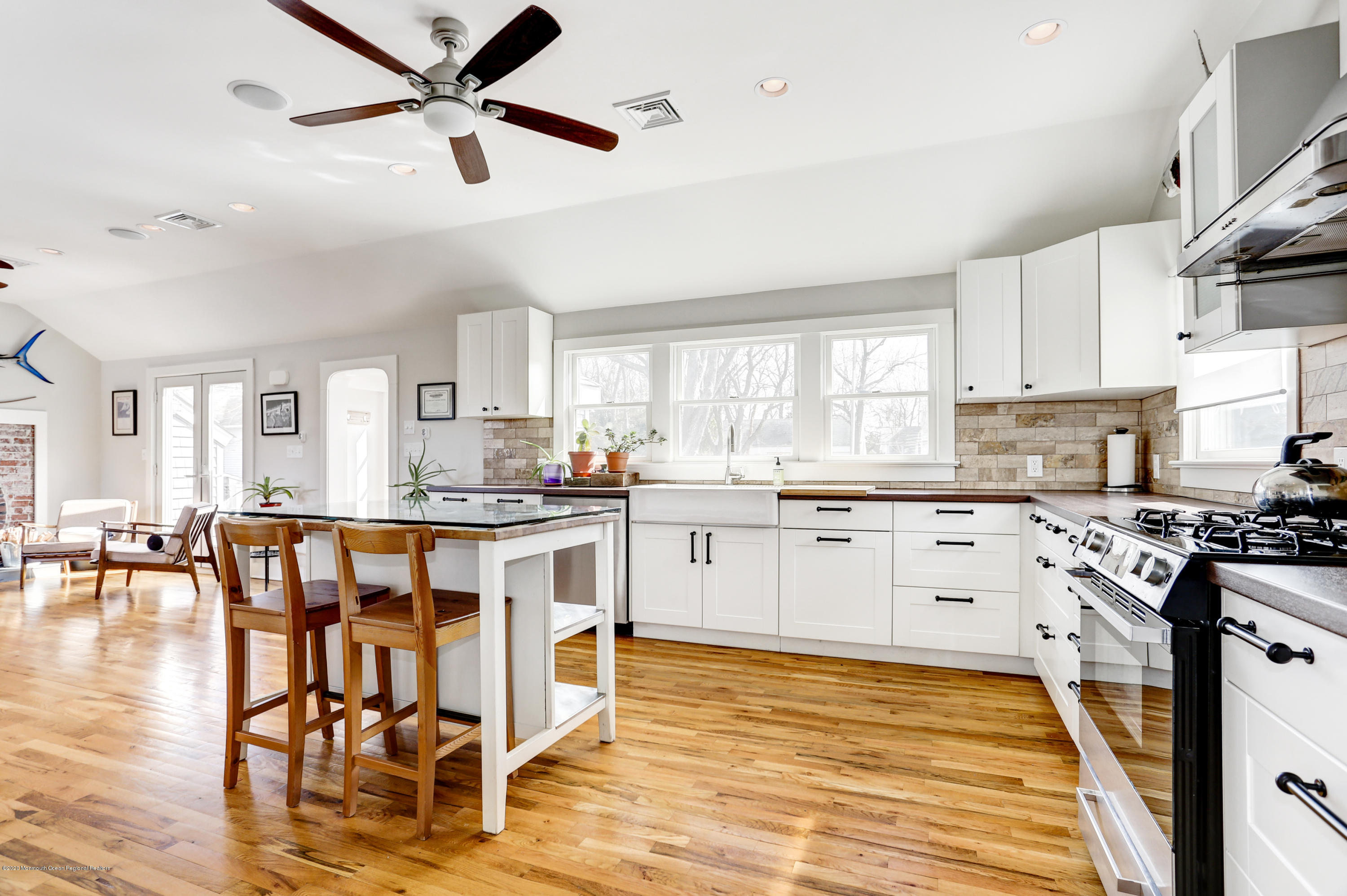 605 Homestead Road Brielle, NJ 08730 - Photo 11 of 33 605Homestead_028