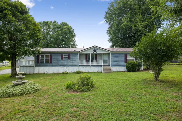 $299,000 | 10655 Highway 231, Bethpage, TN 37022