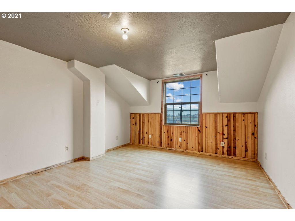 18513 Coop Road Clatskanie, OR 97016 - Photo 16 of 31 Gallery Image 16