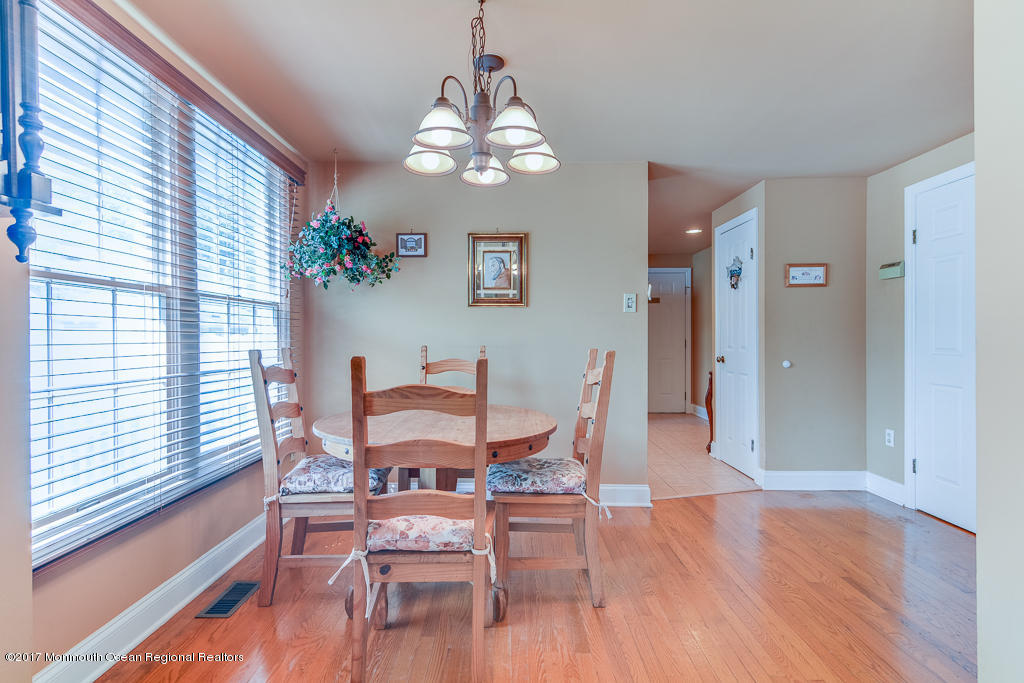 551 Robin Hood Road Brick, NJ 08724 - Photo 14 of 31 0014__SMALL