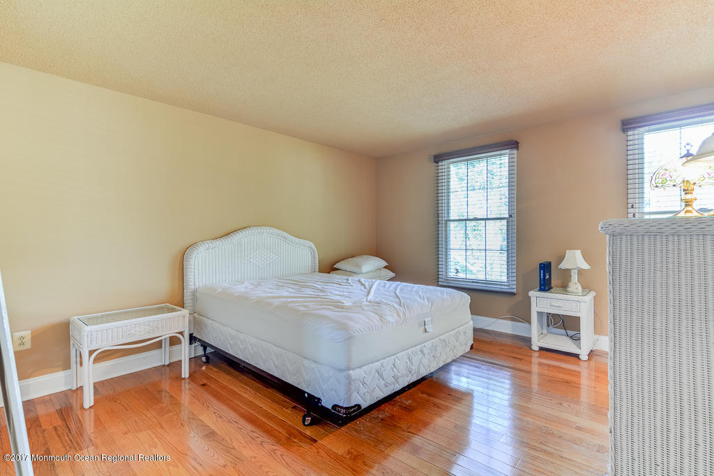 551 Robin Hood Road Brick, NJ 08724 - Photo 29 of 31 0029__SMALL