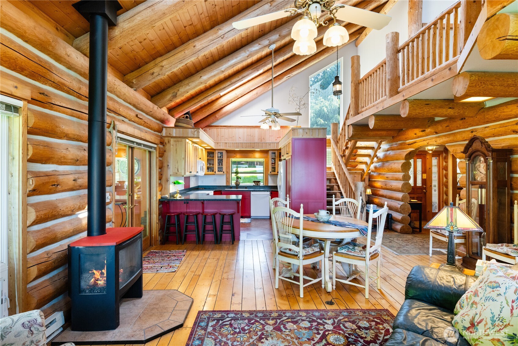 5398 West Shore Road Anacortes, WA 98221 - Photo 7 of 32