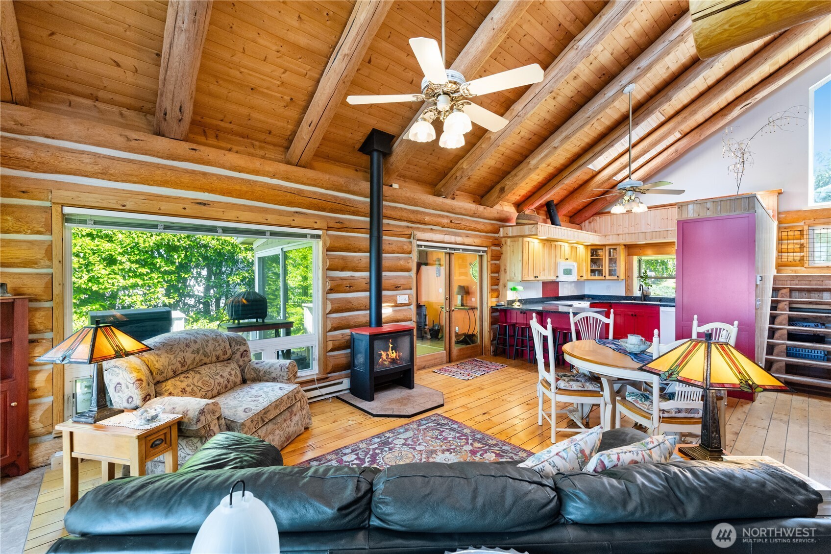 5398 West Shore Road Anacortes, WA 98221 - Photo 8 of 32