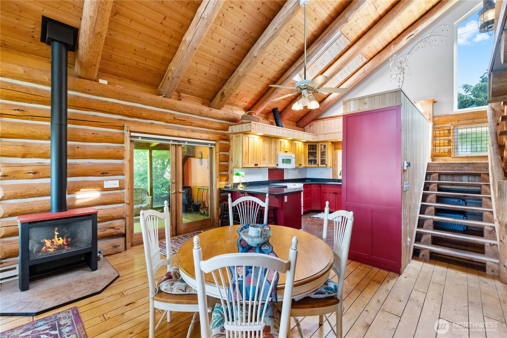 5398 West Shore Road Anacortes, WA 98221 - Photo 9 of 32