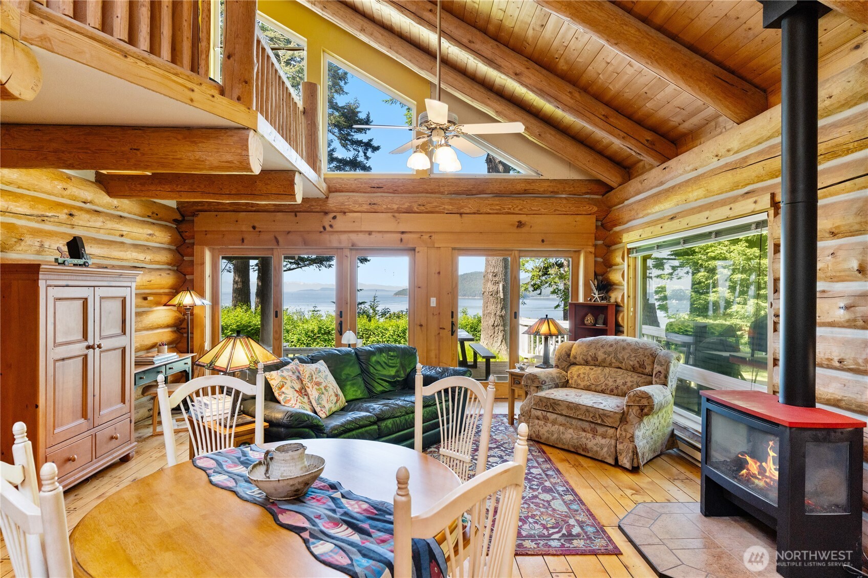 5398 West Shore Road Anacortes, WA 98221 - Photo 10 of 32