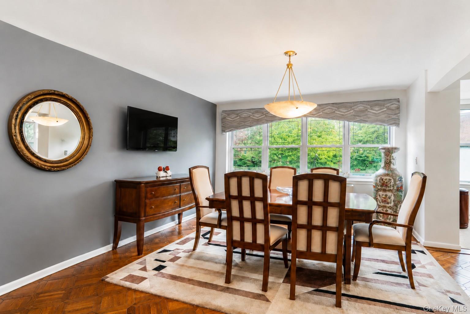 180 South Middle Neck Road, Unit 1N Great Neck, NY 11021 - Photo 3 of 27