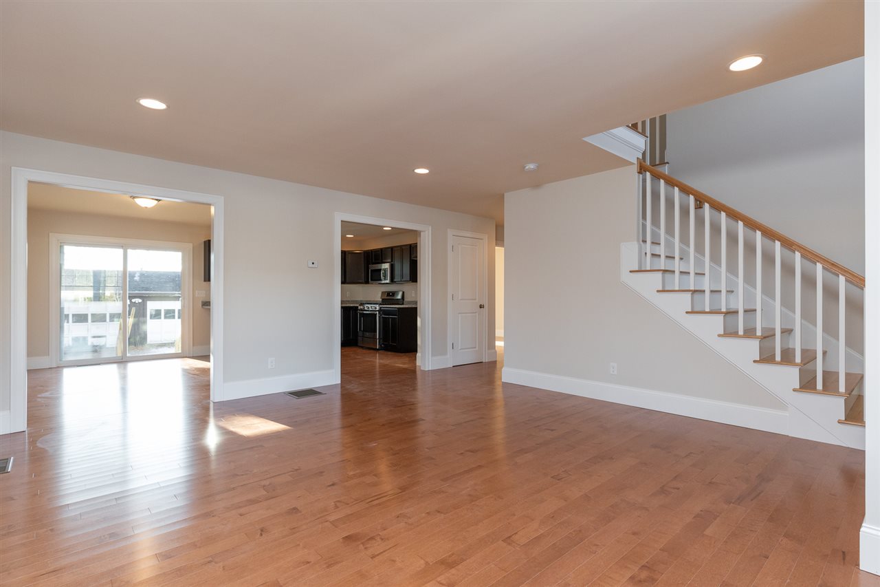 188 B Walton Road Seabrook, NH 03874 - Photo 14 of 40