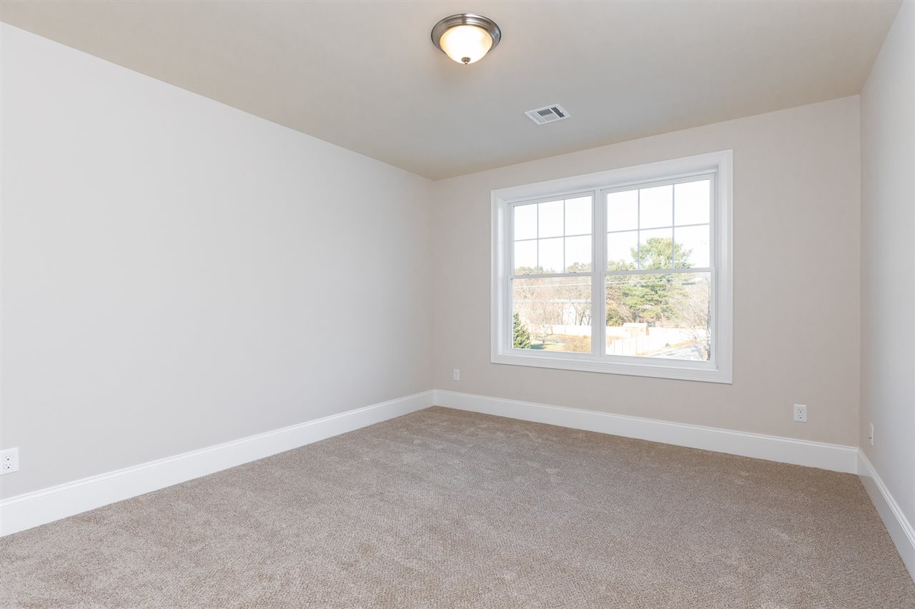 188 B Walton Road Seabrook, NH 03874 - Photo 24 of 40