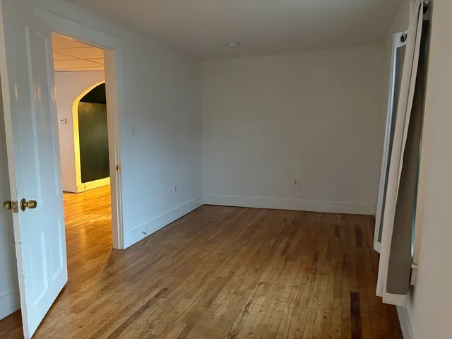 $285,000 | 6 Williams Street, Williamsburg, MA 01096