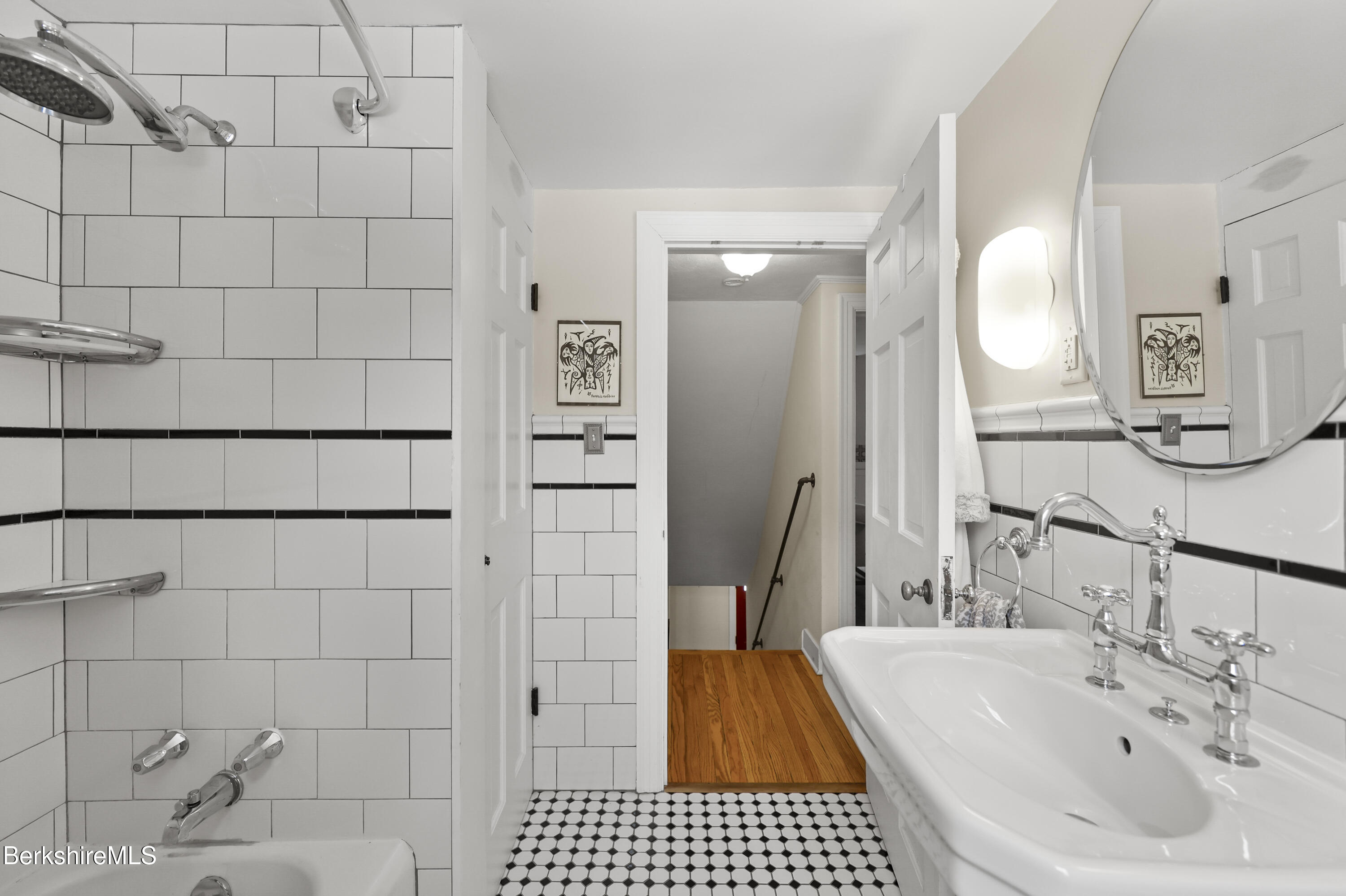 221 Holmes Road Pittsfield, MA 01201 - Photo 28 of 36 235 Second Floor Bathroom