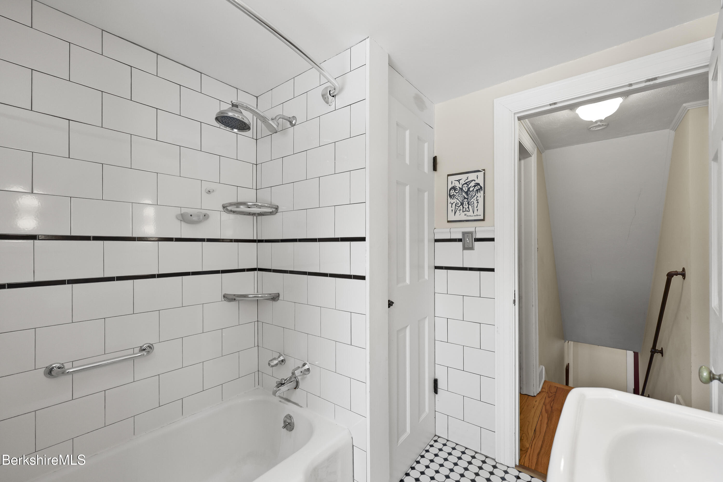 221 Holmes Road Pittsfield, MA 01201 - Photo 29 of 36 240 Second Floor Bathroom