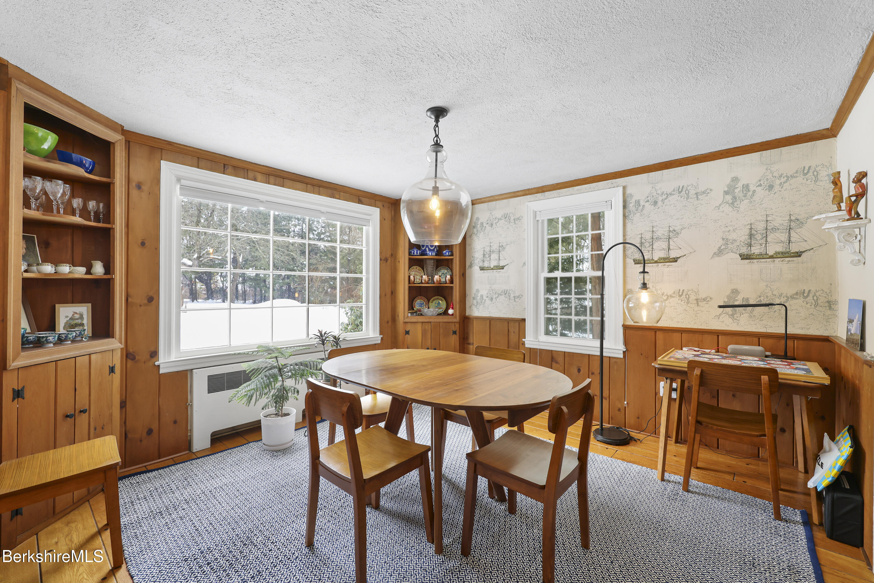 221 Holmes Road Pittsfield, MA 01201 - Photo 7 of 36 80 Dining Room