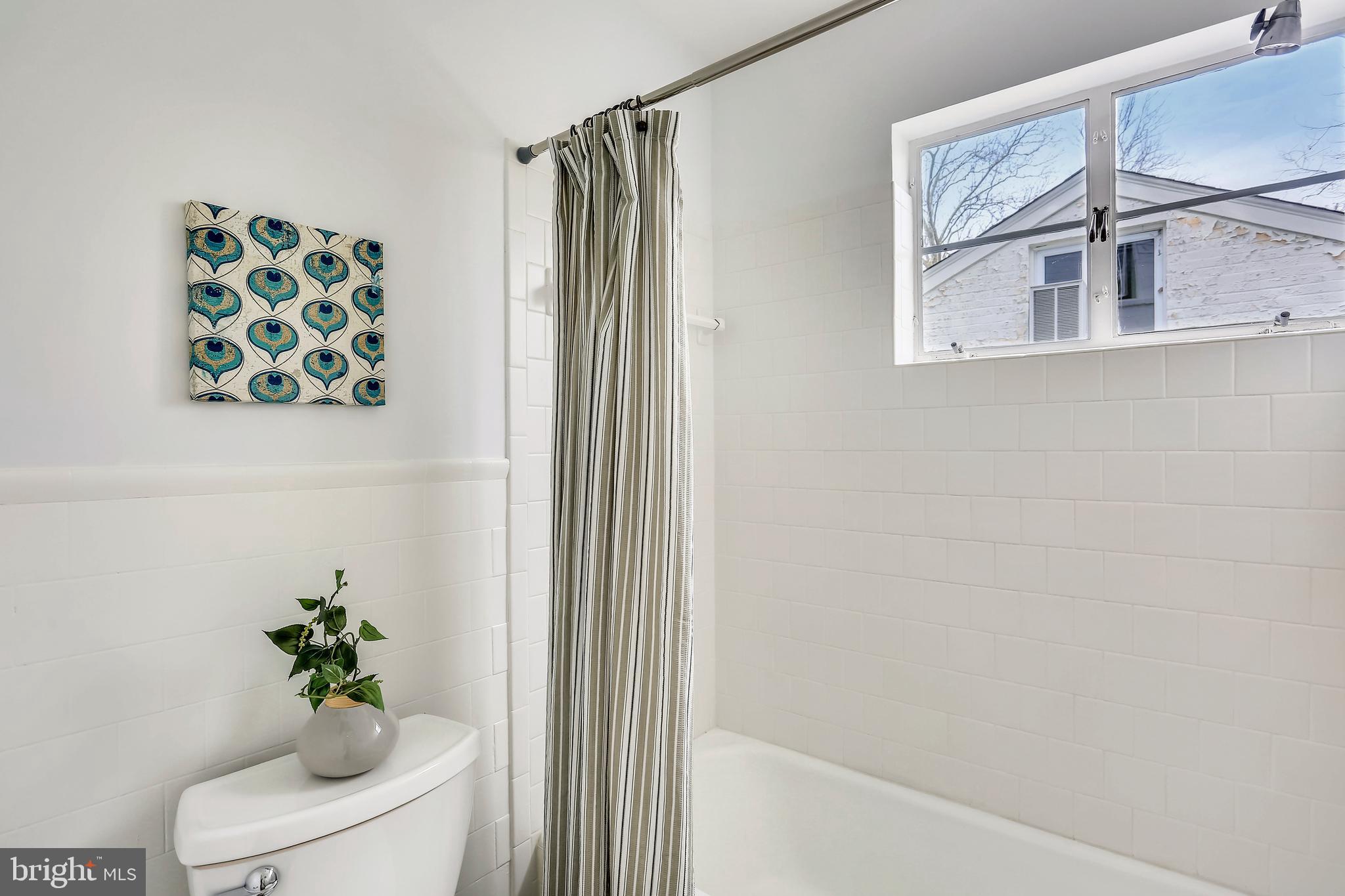 7505 Tarrytown Road Chevy Chase, MD 20815 - Photo 18 of 46 Master Bath