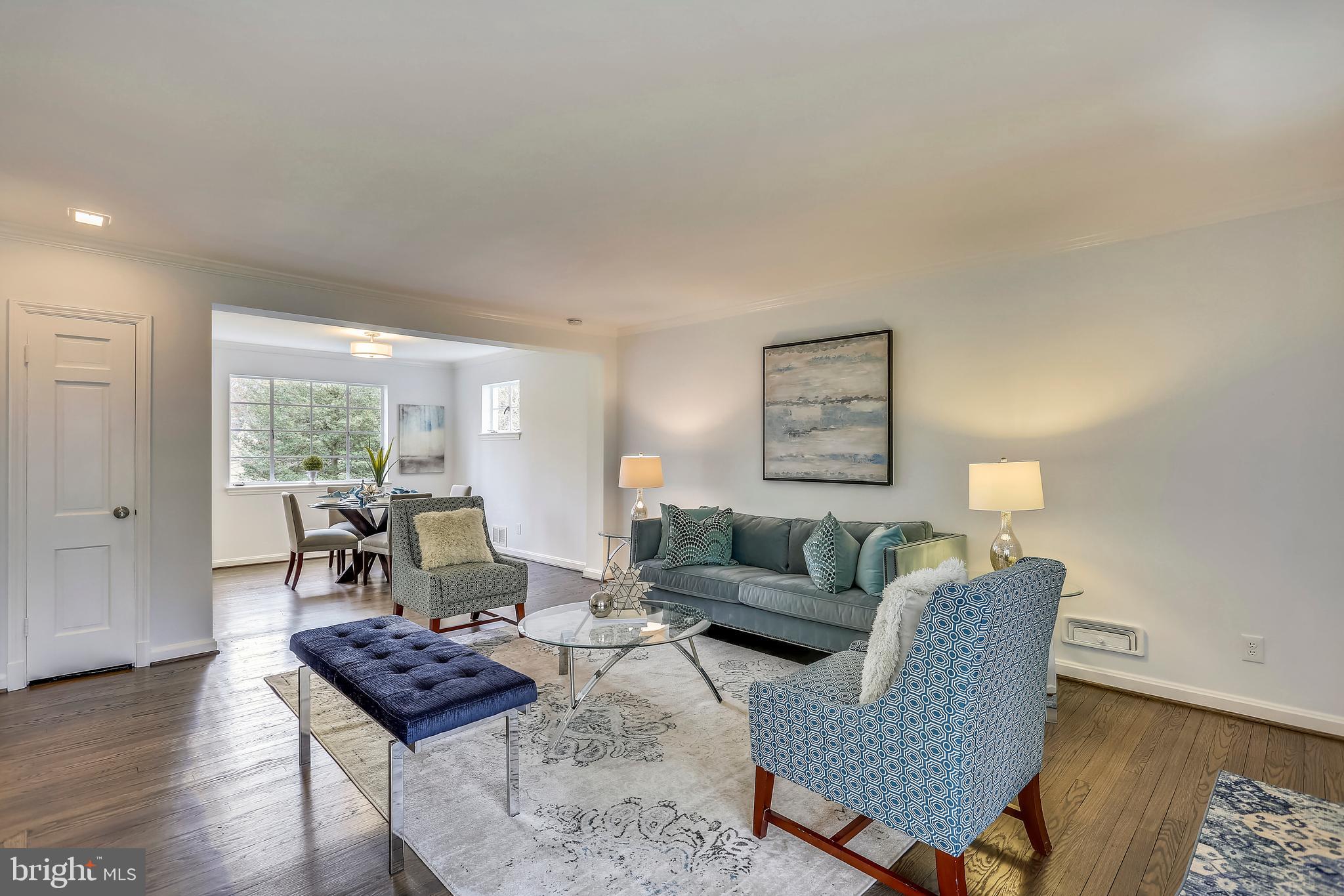 7505 Tarrytown Road Chevy Chase, MD 20815 - Photo 5 of 46 Living Room