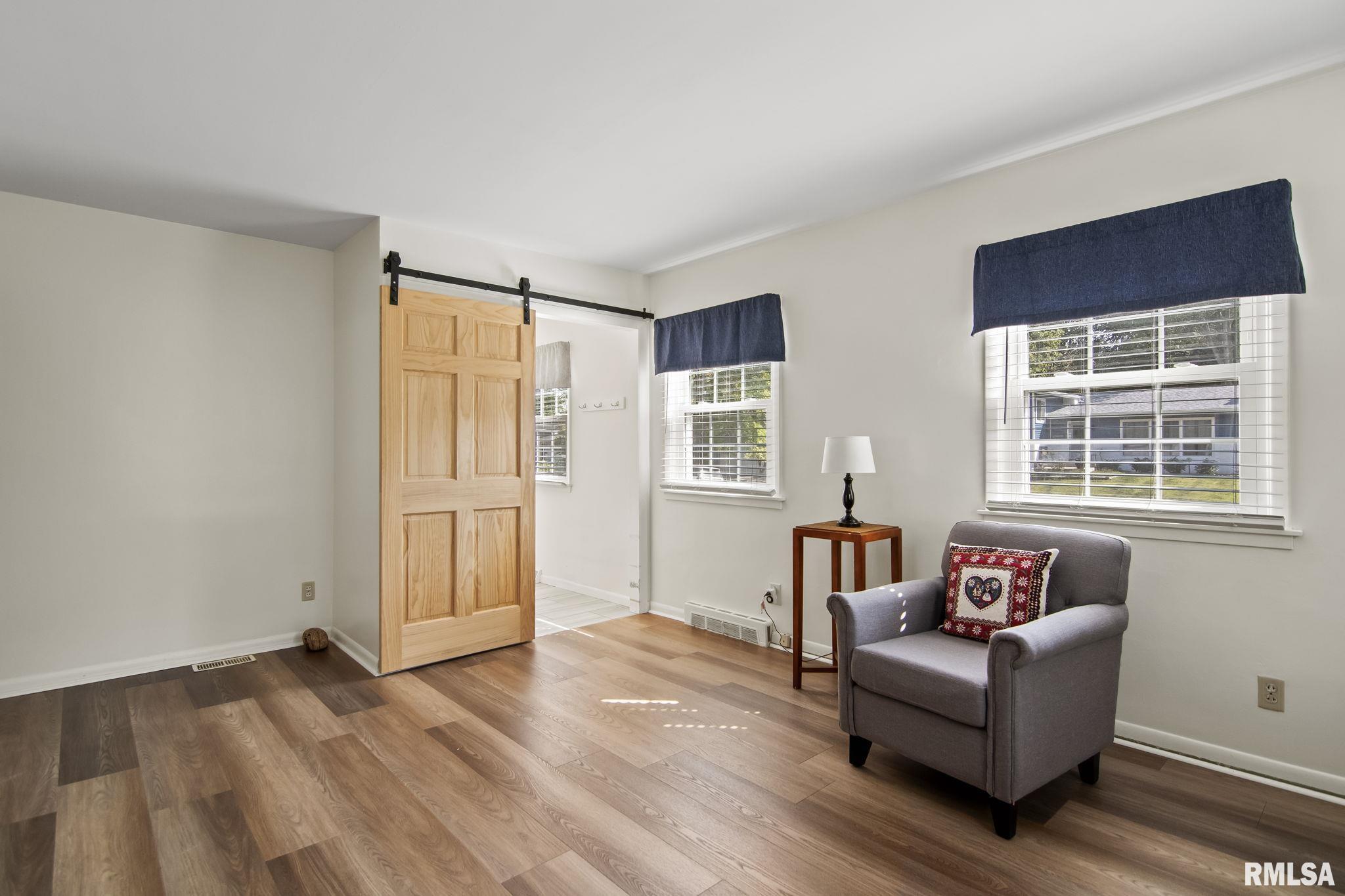 2023 Briarcliff Springfield, IL 62704 - Photo 20 of 43