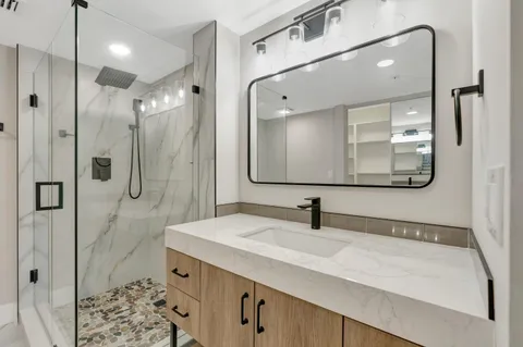 a view of an empty walk in closet