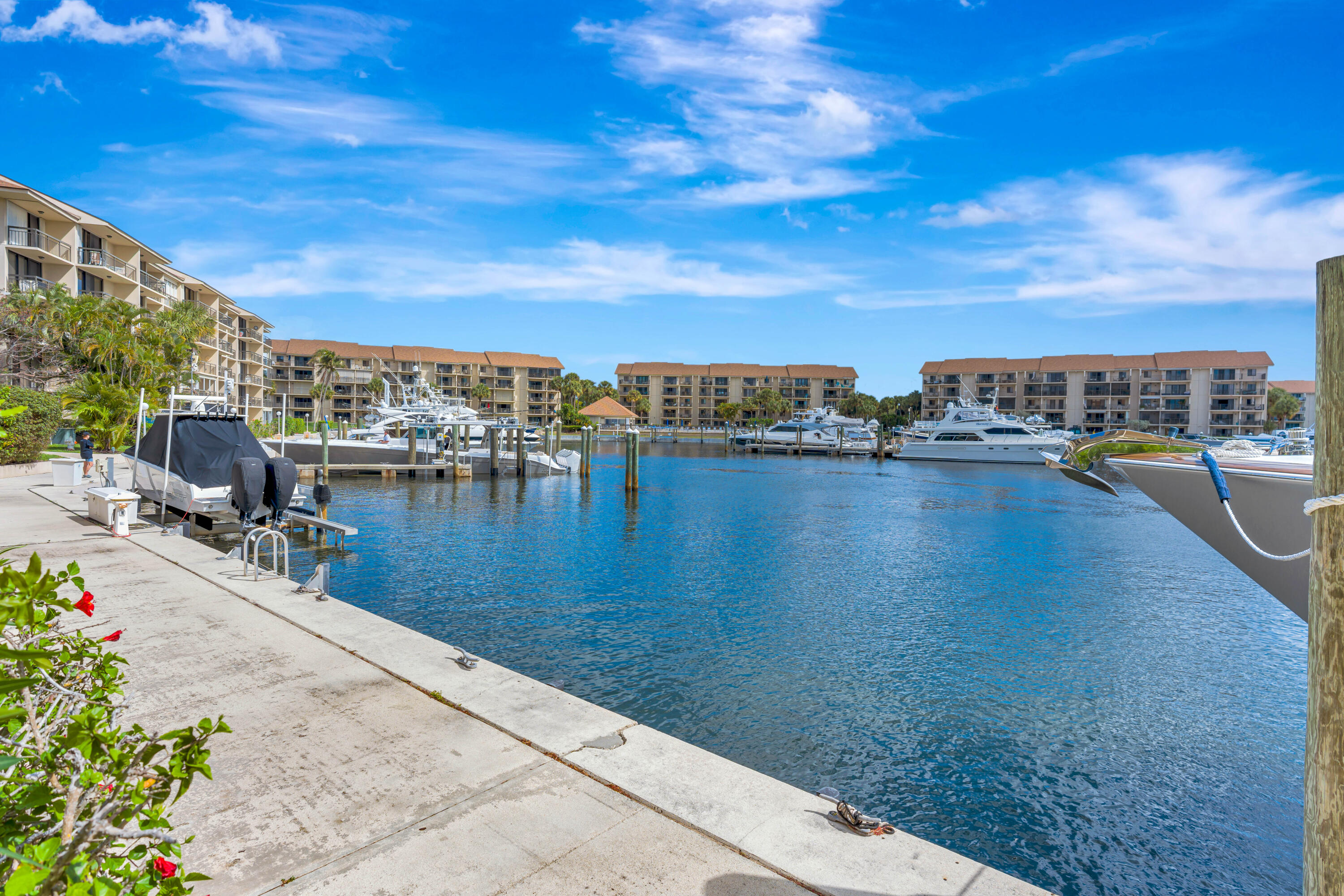 2501 Marina Isle Way, Unit 104 Jupiter, FL 33477 - Photo 43 of 56 _MLP1051