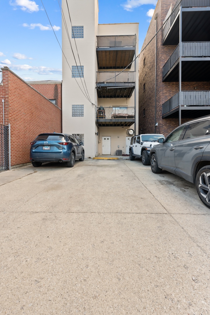 2248 West Foster Avenue, Unit 4 Chicago, IL 60625 - Photo 22 of 23