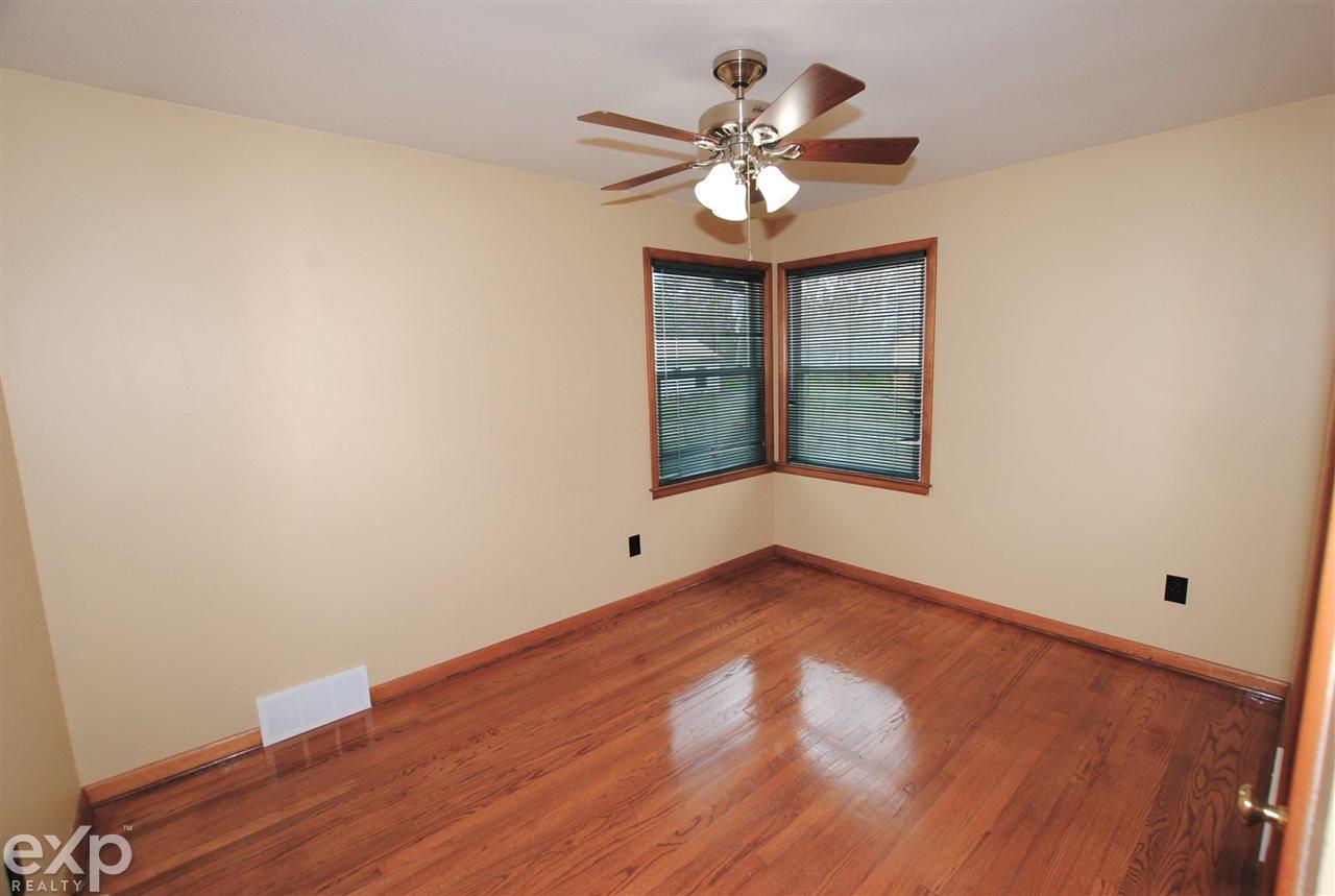 5165 23 Mile Road Utica, MI 48316 - Photo 22 of 34