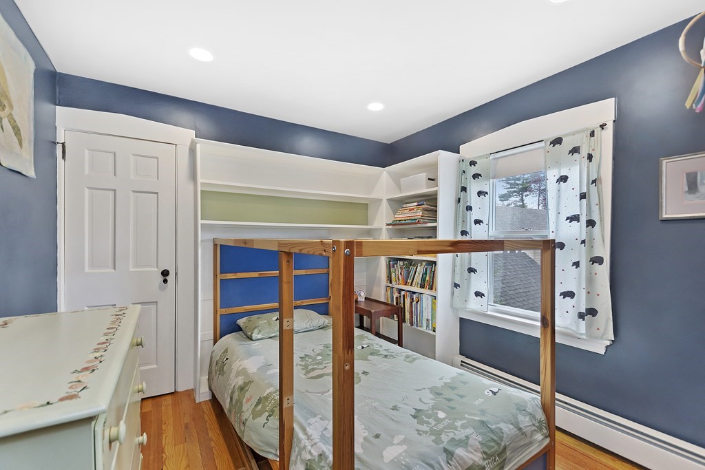 14 Virginia Road Waltham, MA 02453 - Photo 13 of 34 Gallery Image 13