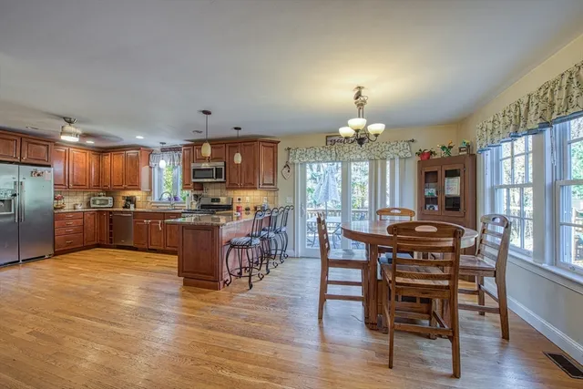 $749,900 | 6 Andrea Way, West Bridgewater, MA 02379