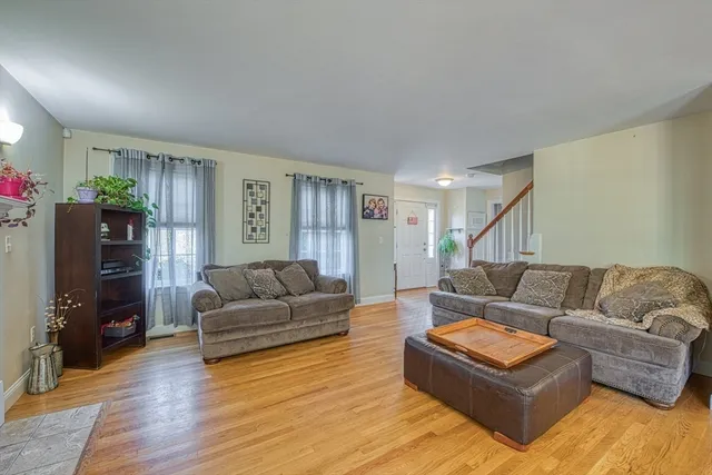 $749,900 | 6 Andrea Way, West Bridgewater, MA 02379