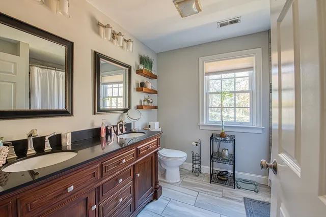 $749,900 | 6 Andrea Way, West Bridgewater, MA 02379