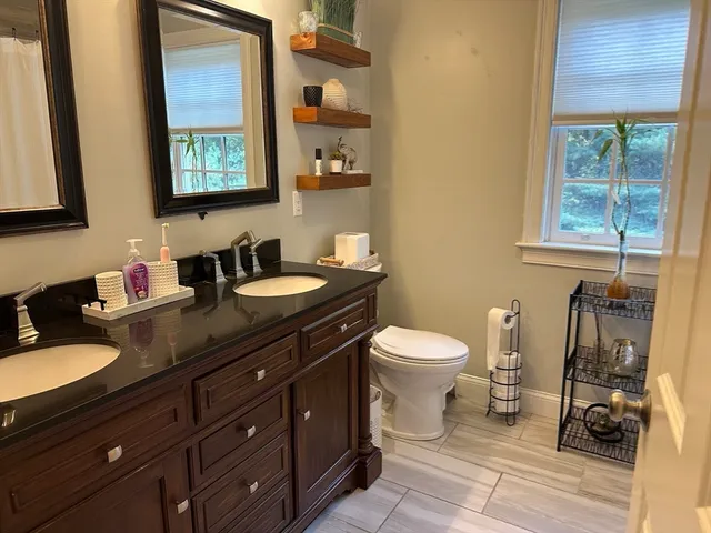 $749,900 | 6 Andrea Way, West Bridgewater, MA 02379