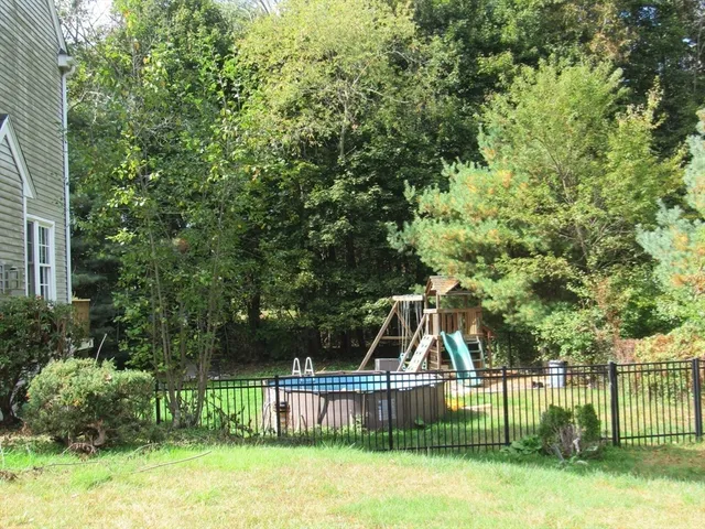 $749,900 | 6 Andrea Way, West Bridgewater, MA 02379