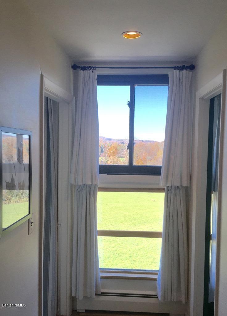 189 Stratton Road, Unit J3 Williamstown, MA 01267 - Photo 15 of 29 Window to view