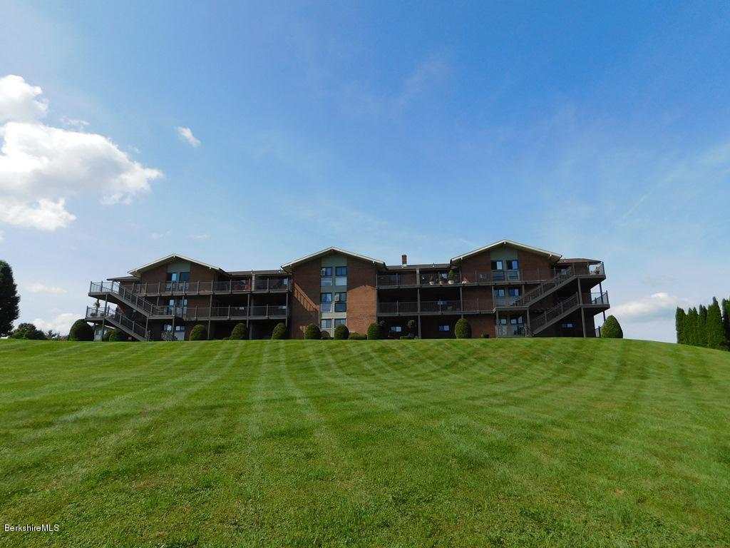 189 Stratton Road, Unit J3 Williamstown, MA 01267 - Photo 18 of 29 Stratton Hills