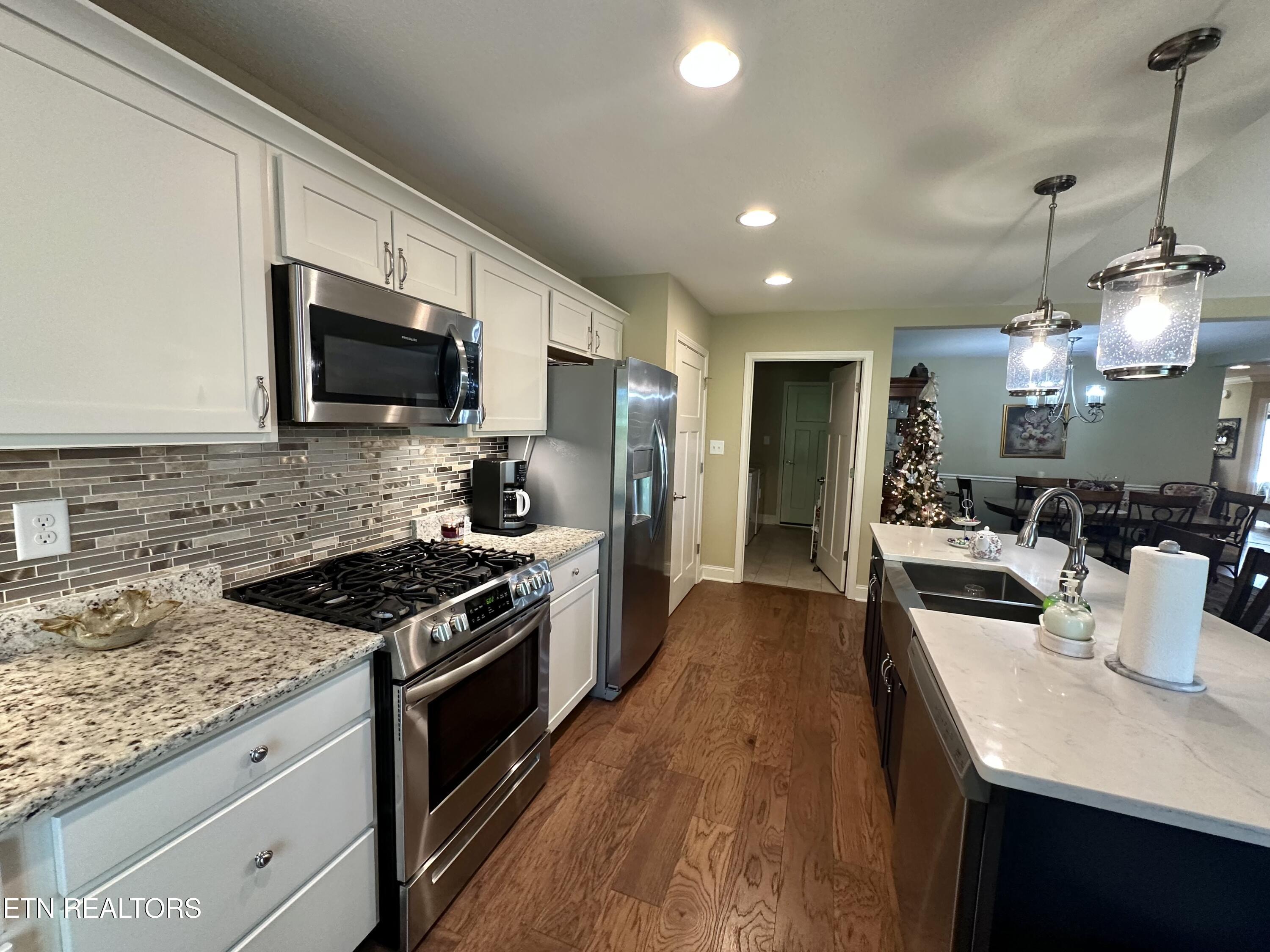 146 Mayapple Way Sevierville, TN 37862 - Photo 14 of 28 IMG_2632