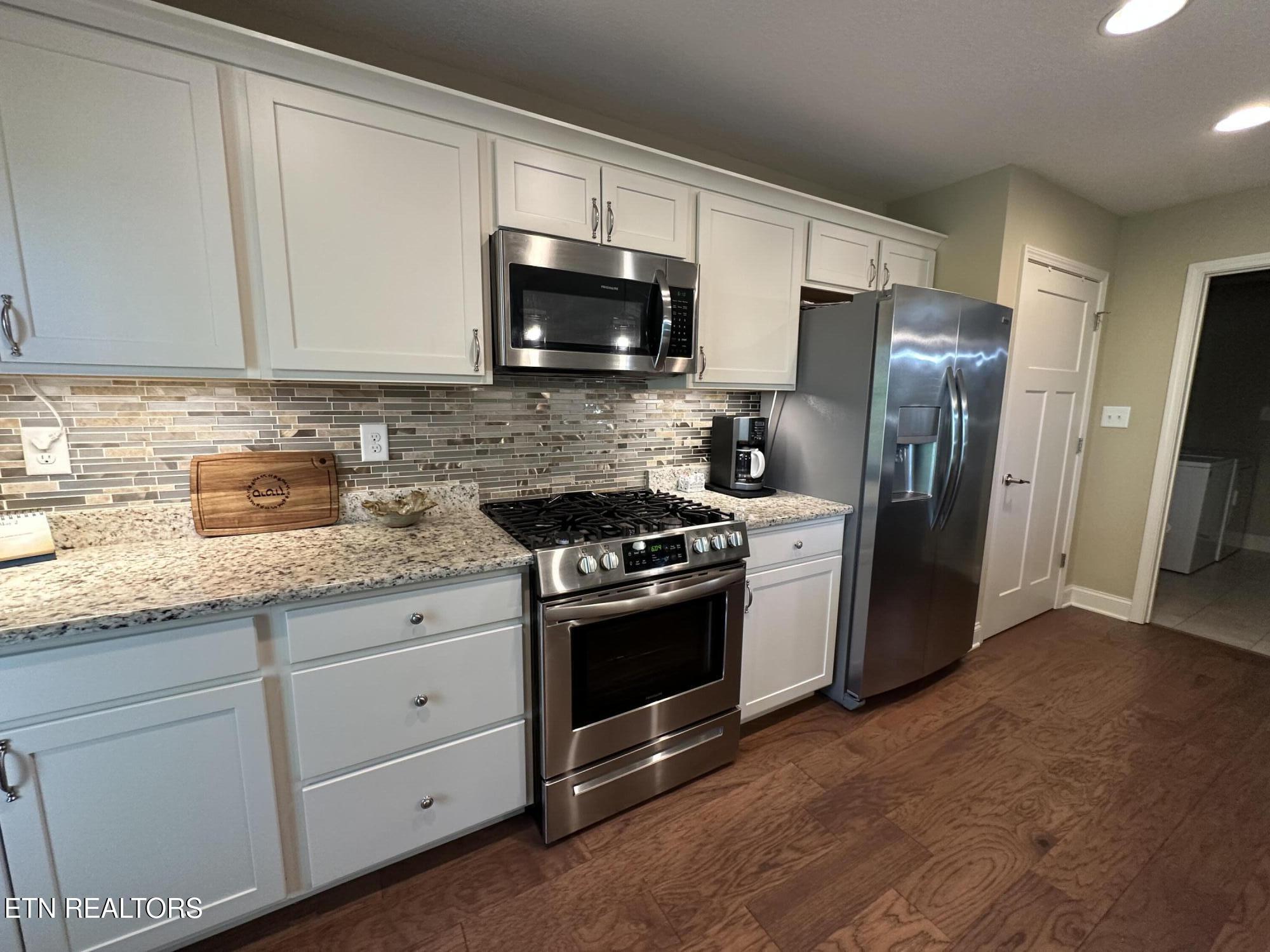 146 Mayapple Way Sevierville, TN 37862 - Photo 16 of 28 IMG_2652