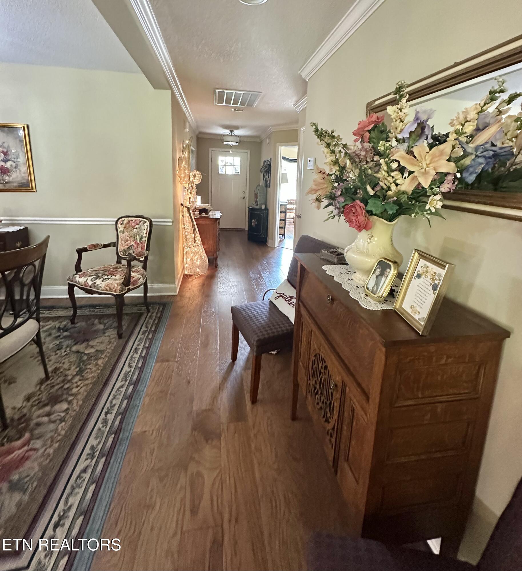 146 Mayapple Way Sevierville, TN 37862 - Photo 7 of 28 IMG_2646