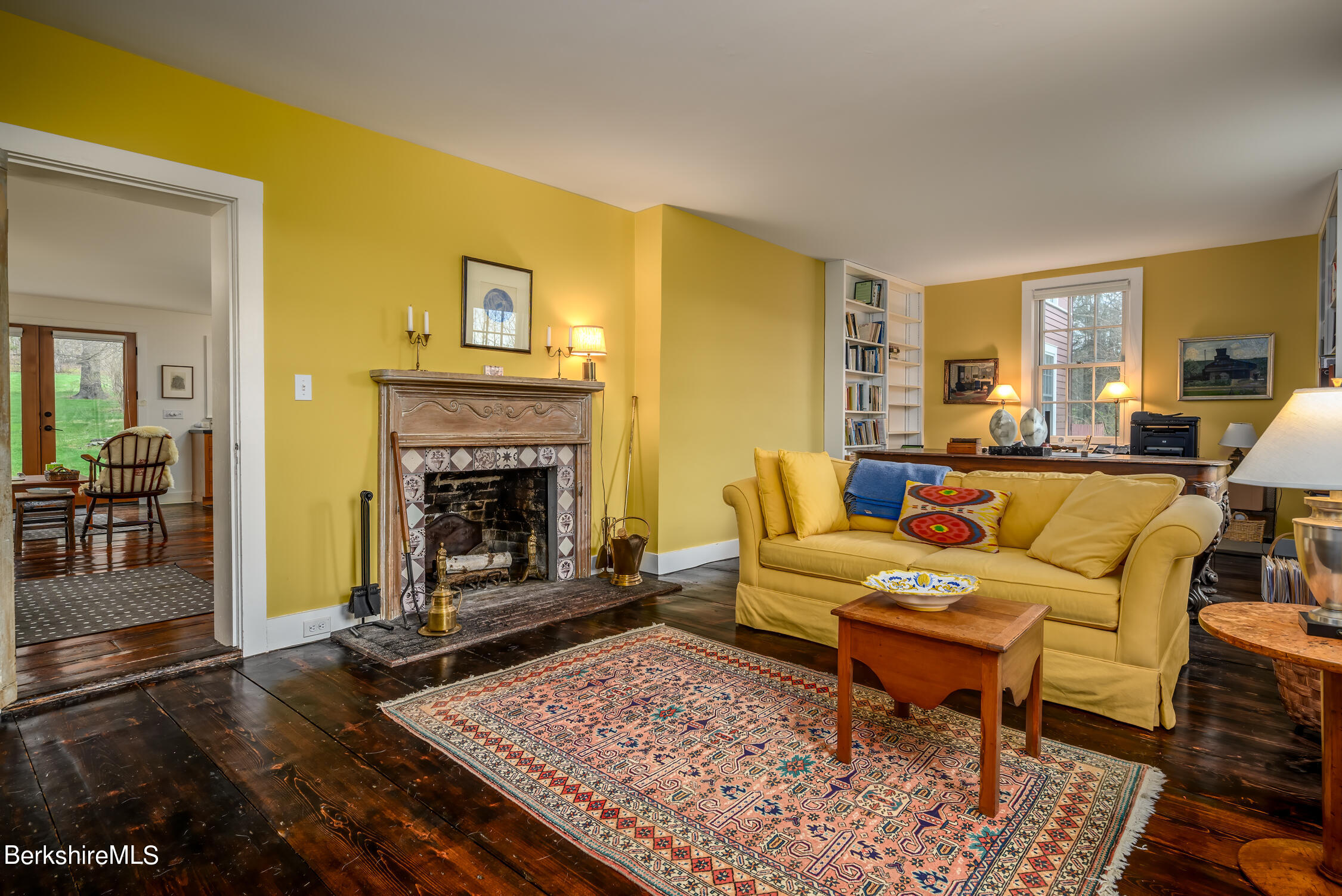 1571 Oblong Road Williamstown, MA 01267 - Photo 31 of 57 Parlor/Living Room