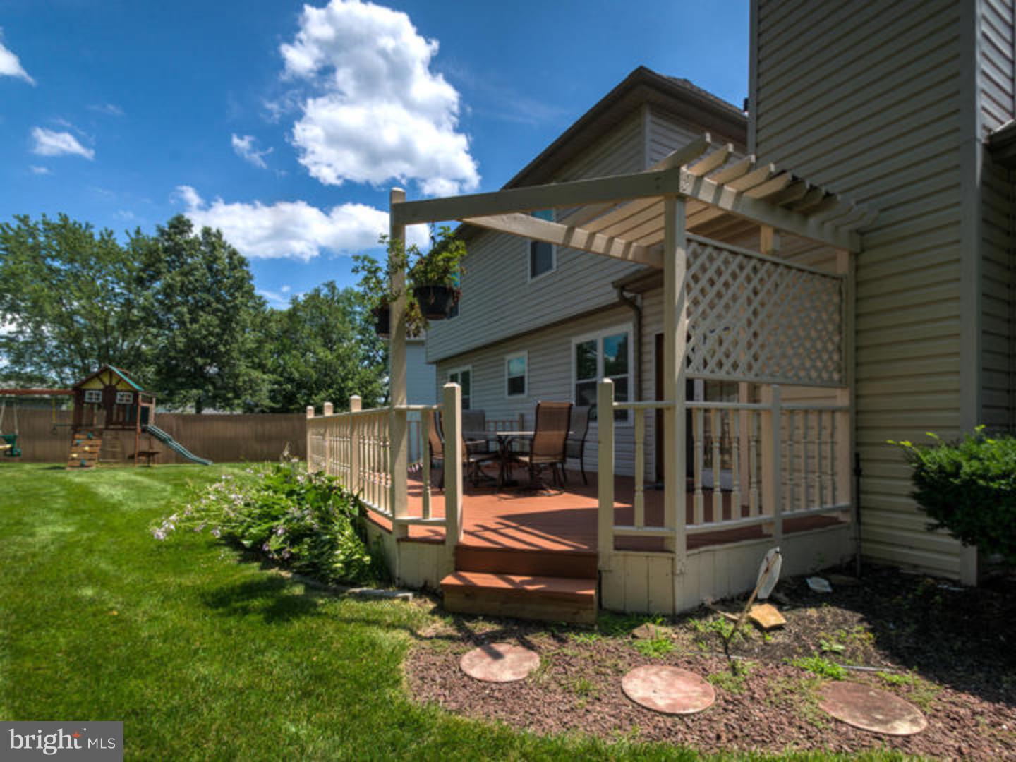 22 London Road Burlington, NJ 08016 - Photo 24 of 25 Gallery Image 24