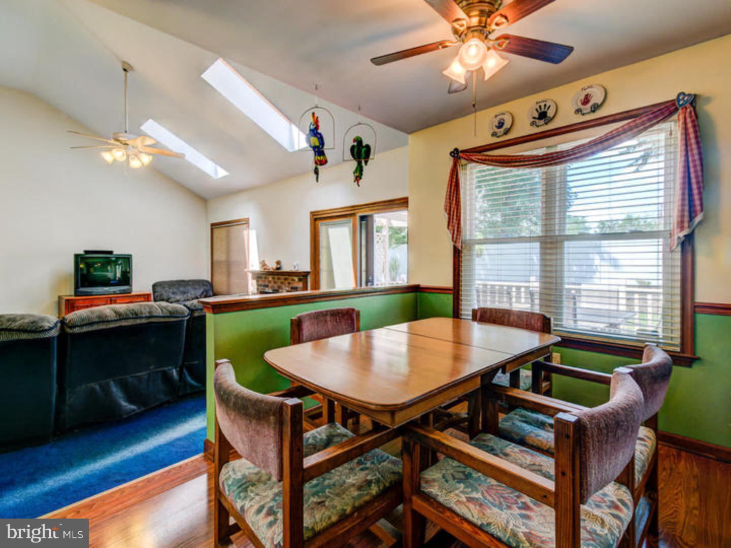 22 London Road Burlington, NJ 08016 - Photo 4 of 25 Gallery Image 4