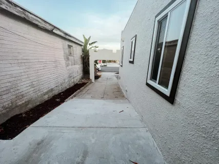 $1,799,999 | 3572-74 Nile Street, San Diego, CA 92104