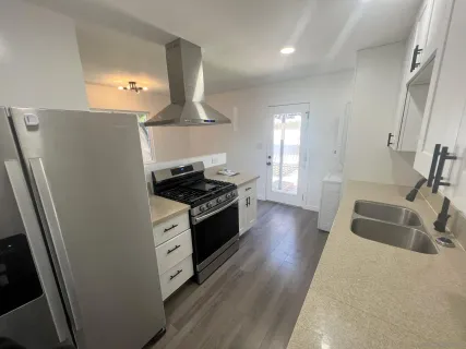$1,799,999 | 3572-74 Nile Street, San Diego, CA 92104